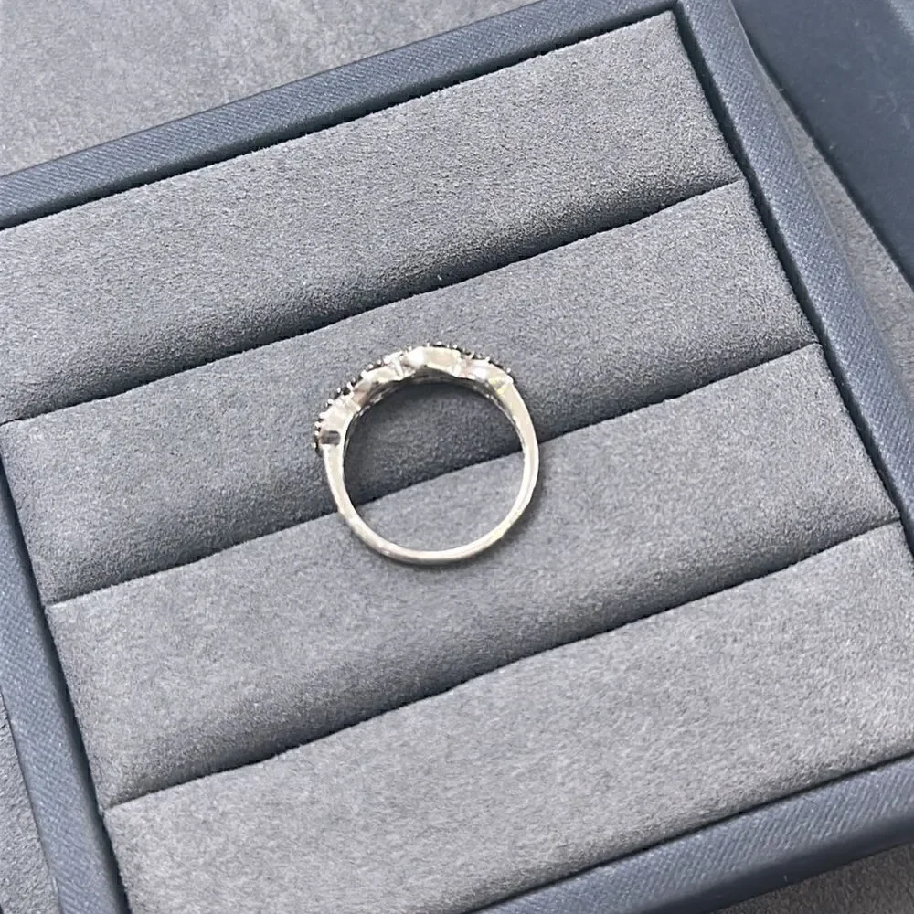 NEW! Levian 14K White Gold Infinity Ring Band Size 7 Chocolate & White Diamonds